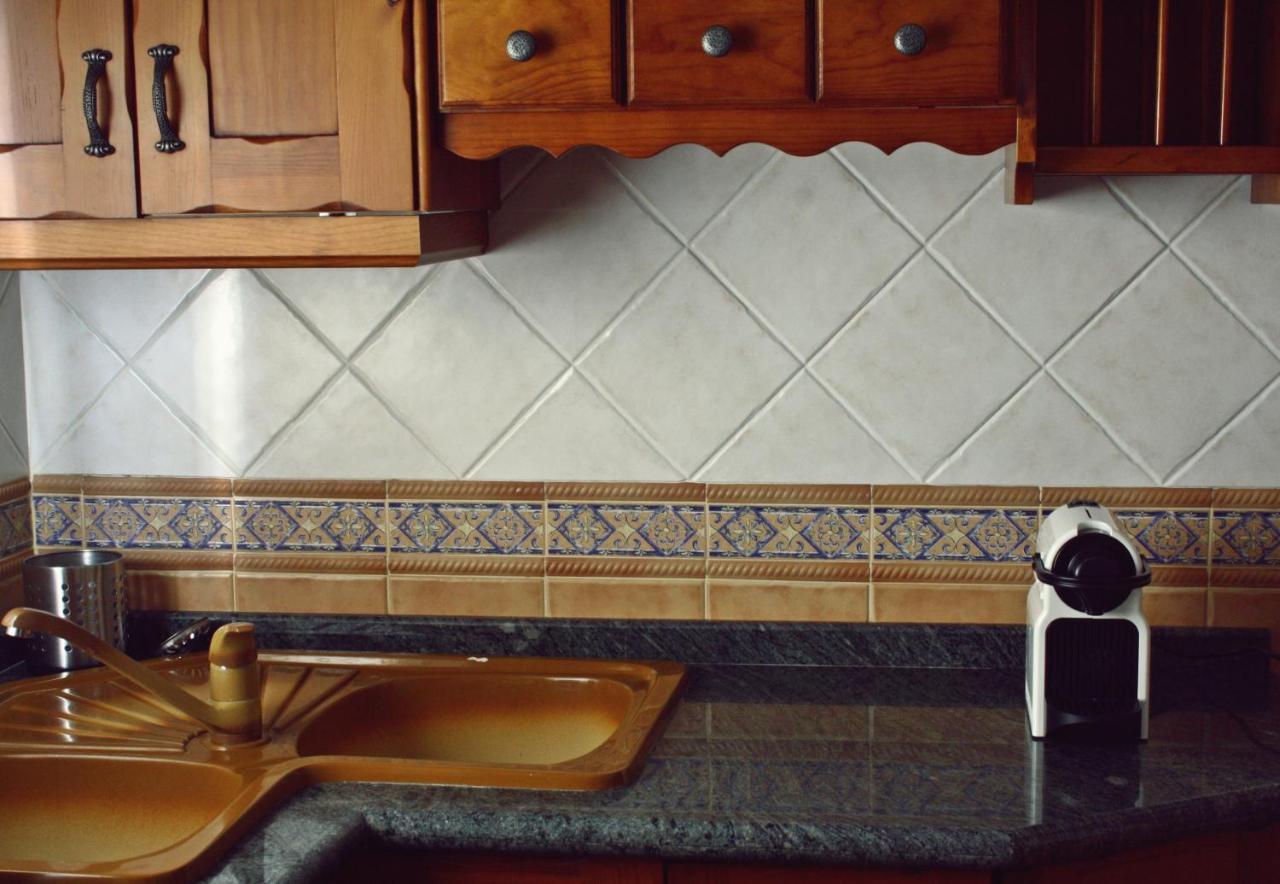 Casa Pepe La Rosa Atico Lägenhet Tolox Exteriör bild